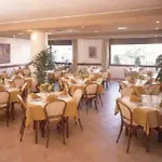 Hotel Moderno 3*