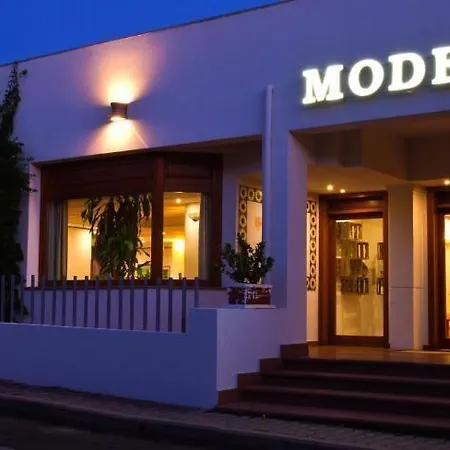 מלון Moderno