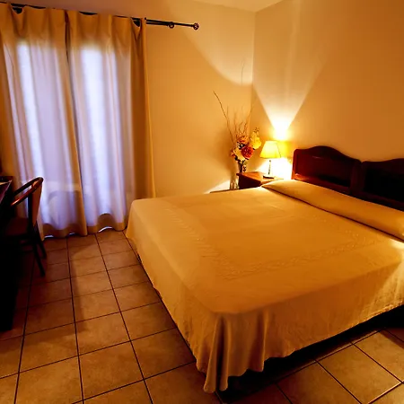 Moderno Hotell Olbia