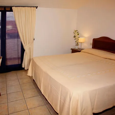 Hotel Moderno 3*