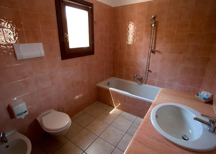 Moderno Ξενοδοχείο Όλμπια